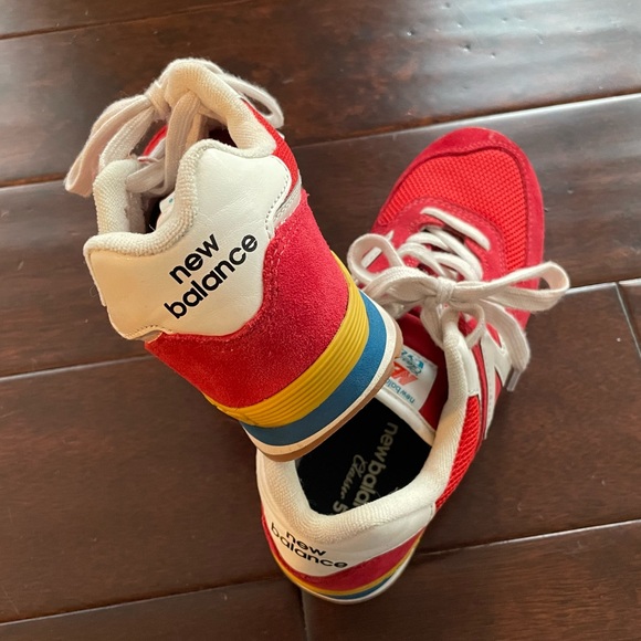 New Balance Kids 574 V1 Lace Up Sneaker Size 5 Team Red/Light Rogue Wave *New* - Picture 10 of 10